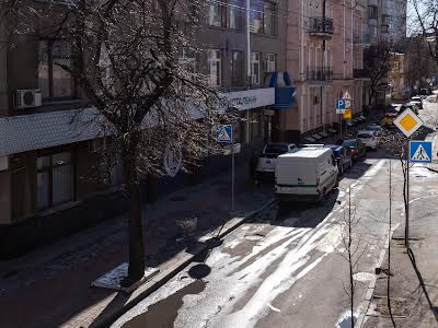 квартира за адресою Бутишів пров. (Андрія Іванова вул.), 21/17