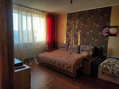 квартира по адресу Роганская ул., 130/3