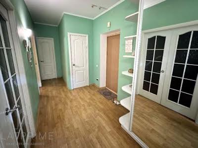 квартира по адресу Верховной Рады бульв., 14Б