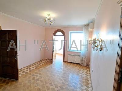квартира за адресою Клінічна вул., 23/25