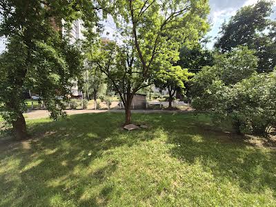 квартира за адресою Академіка Корольова просп., 12-Г