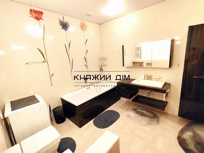 квартира за адресою Євгена Коновальця вул. (Щорса), 32-Г
