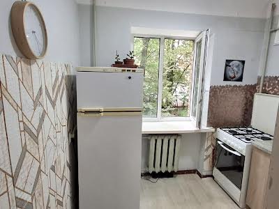 квартира за адресою Ризька вул., 8