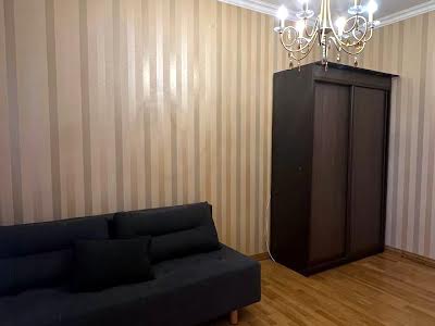 квартира за адресою Євгена Коновальця вул. (Щорса), 32-Г