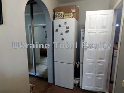 квартира за адресою Срібнокільська вул., 4