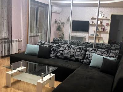 квартира по адресу Оноре де Бальзака ул., 4