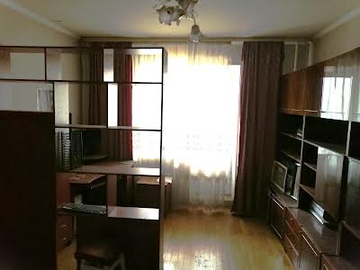 квартира за адресою Червоної Калини просп. (Володимира Маяковського), 81