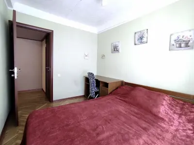 квартира за адресою Верховної Ради бульв., 3-А