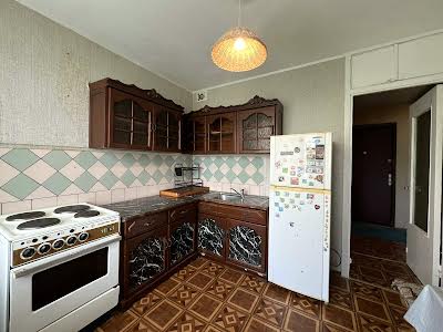 квартира за адресою Зої Гайдай вул., 9-А