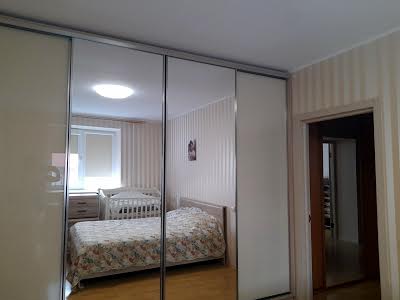 квартира за адресою Степана Рудницького вул. (Академіка Вільямса), 15 к3