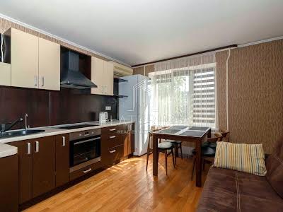 квартира по адресу Братиславская ул., 7
