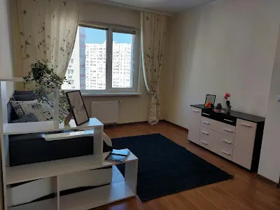 квартира за адресою Бориса Гмирі вул., 12-Б