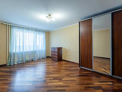 квартира по адресу Дарницкий бульв., 10а