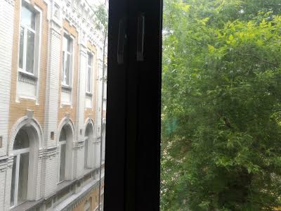 квартира по адресу Лисенка ул., 4
