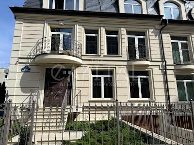 комерційна за адресою Київ, Новоселицька вул., 7