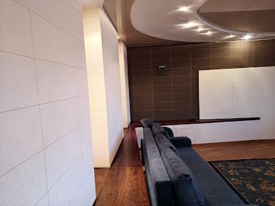 квартира за адресою Павла Тичини просп., 2