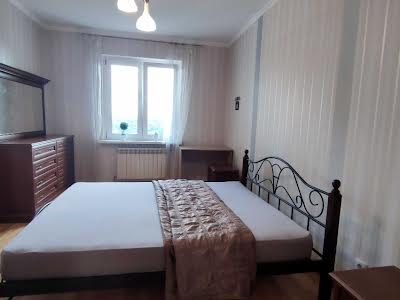 квартира за адресою Єлизавети Чавдар вул., 4