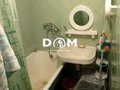 квартира за адресою Митрополита Василя Липківського вул. (Урицького), 32