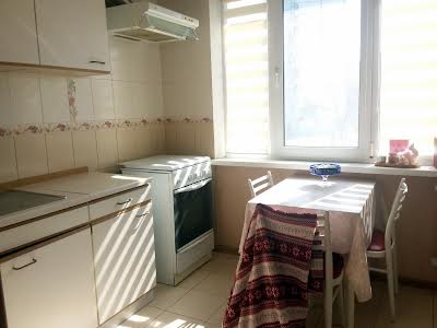 квартира по адресу Червоной Калины просп. (Владимира Маяковского), 15-Б