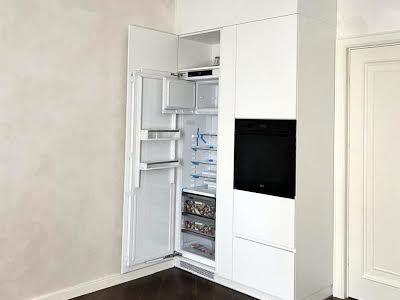 квартира по адресу Салютная ул., 2-В