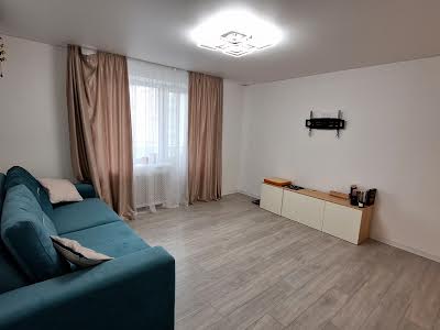 квартира за адресою Машинобудівна вул., 13