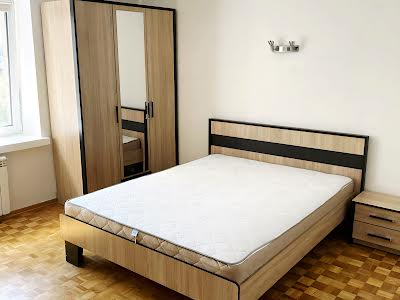 квартира за адресою Левка Лук'яненка вул. (Маршала Тимошенка), 2-М