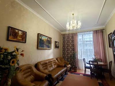 квартира по адресу Митрополита Андрея, 4
