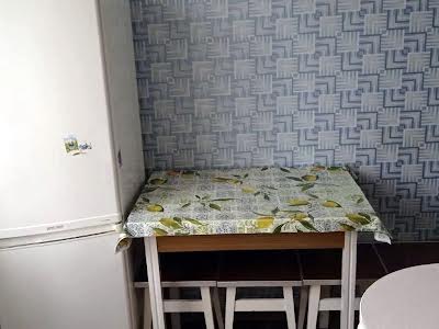 квартира за адресою Сулеймана Стальського вул., 10