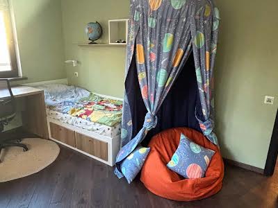 будинок за адресою Сонячна, 11