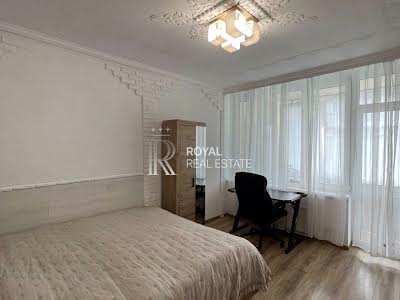 квартира за адресою Дмитрівська вул., 60/19
