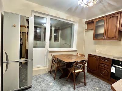 квартира по адресу Болградская, 34