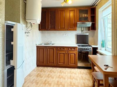 квартира за адресою Предславинська вул., 12