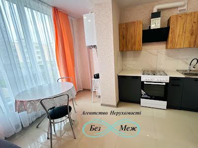 квартира за адресою Воронківська вул., 5