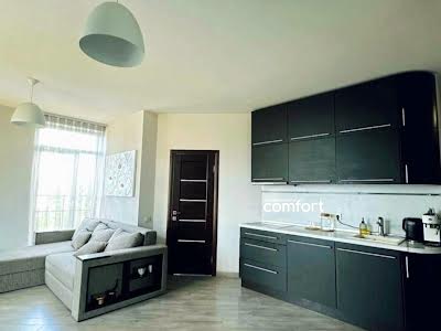квартира за адресою Регенераторна вул., 4к2