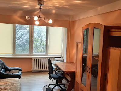 квартира за адресою Половецька вул., 14