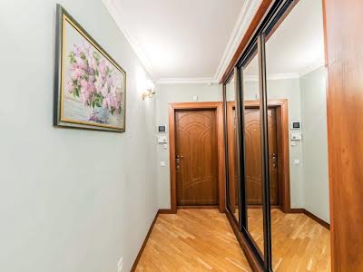 квартира по адресу Урловская ул., 23-Б