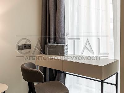 квартира за адресою Антоновича, 118