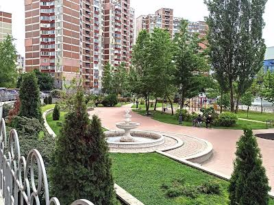 квартира по адресу Червоной Калины просп. (Владимира Маяковского), 46