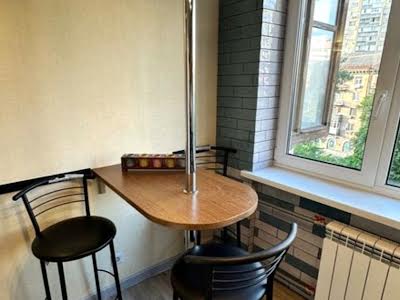 квартира по адресу Жилянська, 45