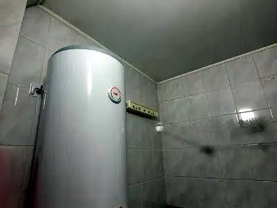 квартира за адресою Верховинна вул., 18