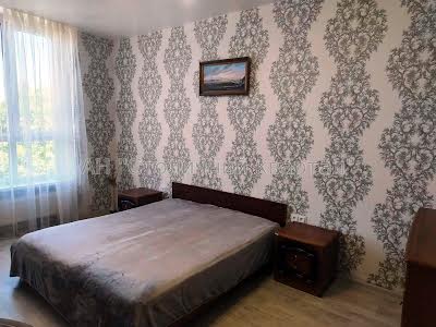 квартира за адресою Миру вул., 12