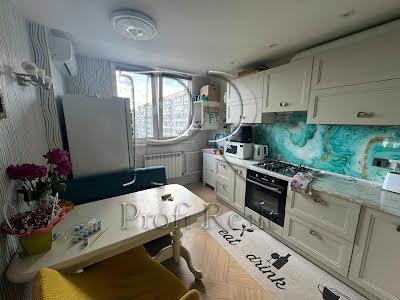 квартира за адресою Архітектора Вербицького вул., 8