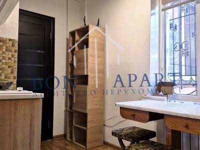 квартира за адресою Олександра Довженка вул., 16-В