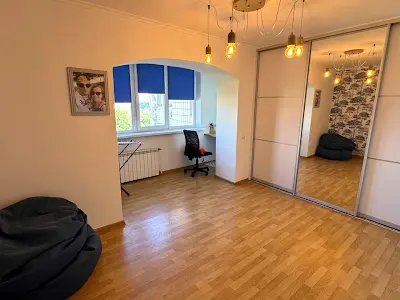 квартира за адресою Петра Радченка вул., 4