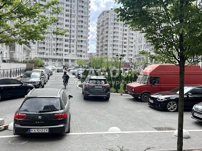 квартира по адресу Михаила Максимовича ул. (Трутенко Онуфрия), 28-Е