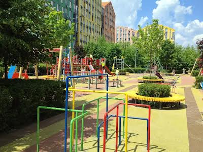 квартира за адресою Регенераторна вул., 4 к6
