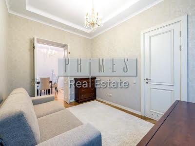 квартира по адресу Институтская ул., 16