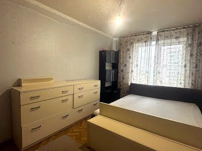 квартира по адресу Анны Ахматовой ул., 16-Б