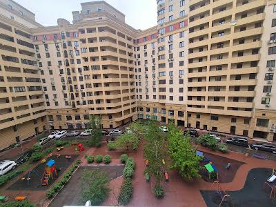квартира за адресою Дмитрівська вул., 75