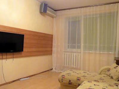 квартира по адресу Владимира Ивасюка просп. (Героїв Сталінграду), 25